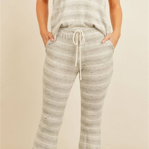 #4 OATMEAL TOP & PANTS SET - Picture 3 of 14